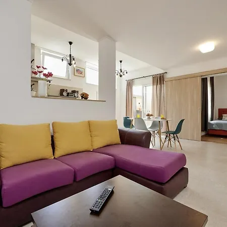 Ferienhaus šmuketa In Haus Für 4-5 Personen