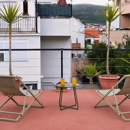 Ferienhaus šmuketa In Haus Für 4-5 Personen