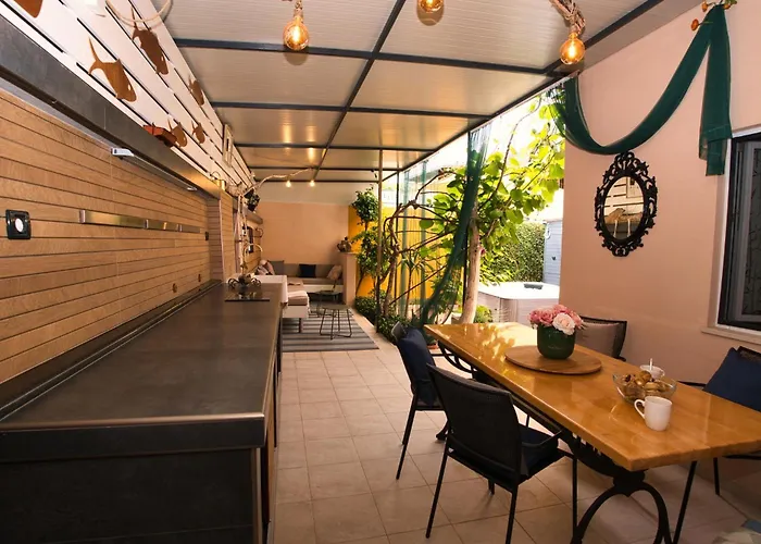 Smuketa In Haus Fuer 4-5 Personen Vakantiehuis *
